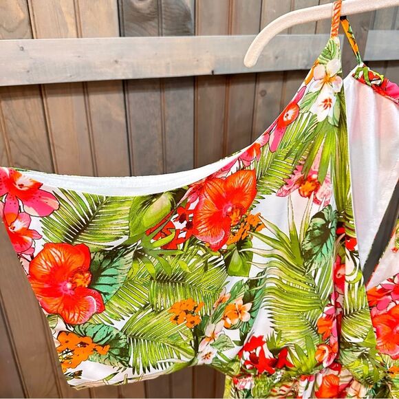 Gianni Bini Tropical Romper with Peek-A-Boo Sleeves, Size XS - Picture 2 of 6